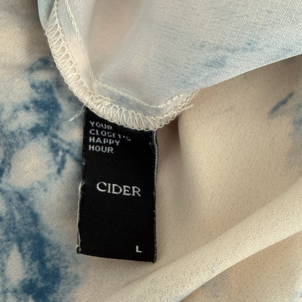 Cider Blue and Cream Floral Midi Dress - Picture 3 of 5